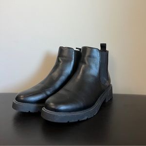Uniqlo boots